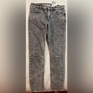 H and M skinny fit gears jeans